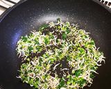【冷凍・お弁当用】ゆかりのもち麦おにぎり作り方2写真