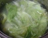 塩麹で深美味い♪レタスのうま塩中華スープ作り方3写真