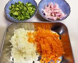 野菜とベーコンと卵の炒めご飯作り方1写真