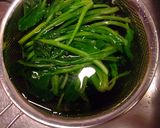 ほうれん草と胸肉のおひたし作り方1写真