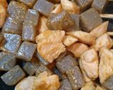簡単！鶏胸肉とこんにゃくの味噌バター炒め作り方5写真