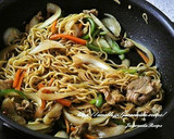 ピーマンと新玉ねぎのカレー☆焼きそば作り方5写真