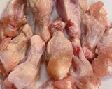 パンに合う♪簡単鶏手羽元のトマト煮♪作り方1写真