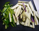 簡単！茄子と竹輪のカレーマヨソテー作り方1写真