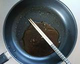 材料2つ☆豚こまキャベツオイスター炒め。作り方1写真