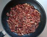 材料2つ☆豚こまキャベツオイスター炒め。作り方2写真