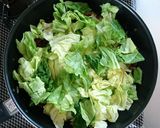 材料2つ☆豚こまキャベツオイスター炒め。作り方3写真