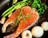 夏のおかず　サーモンレモンバターソテー作り方3写真