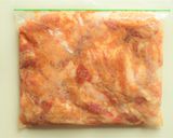 〖 豚バラ肉ともやしの赤辛味噌焼き 〗作り方2写真