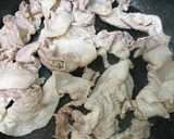 豚こま肉の焼肉のたれ炒めにマヨがけ作り方1写真