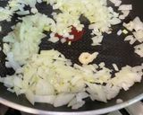 マヨネーズで味付しっかり！濃厚オムライス作り方3写真