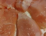 鶏胸肉のフライ　塩麹で味つけ作り方3写真
