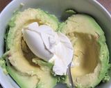 柔らかめアボカドでチーズ入りスプレッド作り方2写真