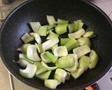 青梗菜とカニカマの中華炒め作り方4写真