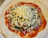 ピザ生地で新玉ねぎとほうれん草のパイ風作り方5写真