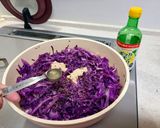 ソーセージと紫キャベツと紫玉ねぎの炒めもの作り方8写真