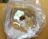 お弁当に！トングでまとめる豚こまバーグ作り方1写真