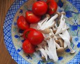 10分！豚こま・プチトマトのオイスタ炒め作り方1写真