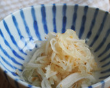 新玉ねぎと大根の酢の物♪さっぱり爽やか作り方5写真