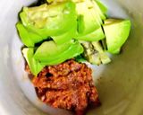 辛味噌ベースのアボカド納豆まぜ蕎麦(冷)作り方1写真