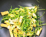簡単！材料2っ！豆苗と厚揚げ炒め作り方7写真