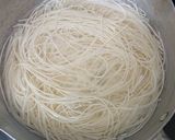 ごま油香る♪キムチ納豆そうめん作り方1写真