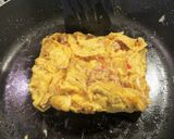 お弁当で大人気!母直伝挽き肉オムレツ作り方7写真