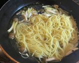 キノコとネギのおろしバター醤油パスタ作り方5写真