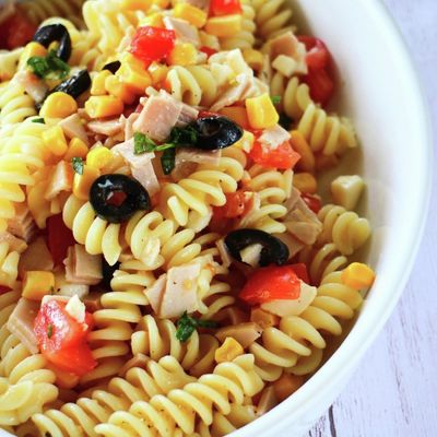 混ぜるだけ♡本場イタリアのパスタサラダ by カリニAYA 【クックパッド