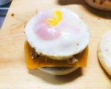 男の休日の朝はソーセージエッグマフィン♪作り方8写真