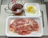 ふっくらチキンソテーのブランデー仕立て作り方1写真