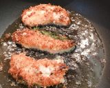 鶏胸肉♥しそと梅肉のフライ作り方5写真