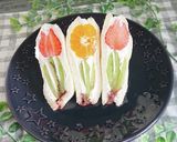 萌え断苺お花のフルーツサンド あんこ入り作り方22写真
