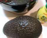 簡単！美味しい！アボカドのわさびごま和え作り方1写真