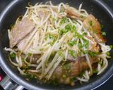 簡単！豚バラもやしのピリ辛味噌炒め作り方5写真