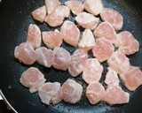簡単！鶏ささみとしめじの大葉味噌マヨ炒め作り方2写真