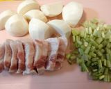 トロッと美味しい♪豚バラとカブのキムチ煮作り方1写真