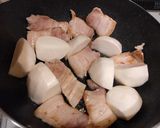 トロッと美味しい♪豚バラとカブのキムチ煮作り方2写真