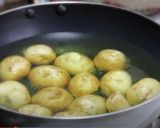 ご飯がススム♪新じゃが芋の鶏そぼろ煮作り方2写真
