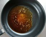 材料2つ☆豚こまと新玉ねぎの簡単すき煮。作り方2写真