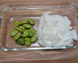 旬の味　そらまめと新玉ねぎのかき揚げ作り方2写真