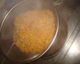 簡単カルボナーラ風?!釜玉チキンラーメン作り方3写真
