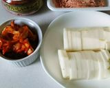 簡単スタミナ☆長芋と豚挽肉のキムチ炒め作り方1写真