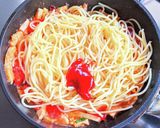トマトとサラダチキンのペペロンチーノ作り方8写真