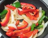 豚肉と玉ねぎとパプリカのケチャップ炒め作り方6写真
