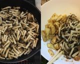 オクラとキャベツと油揚げの梅肉温サラダ作り方2写真