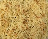 ほうれん草とスパムの焼きそばナンプラー味作り方6写真