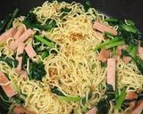 ほうれん草とスパムの焼きそばナンプラー味作り方8写真