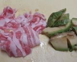 ごま油香る胡瓜・アボカド・キムチうどん作り方3写真