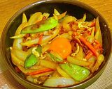 焼肉のタレで豚バラ肉と新玉ねぎの豚丼作り方7写真